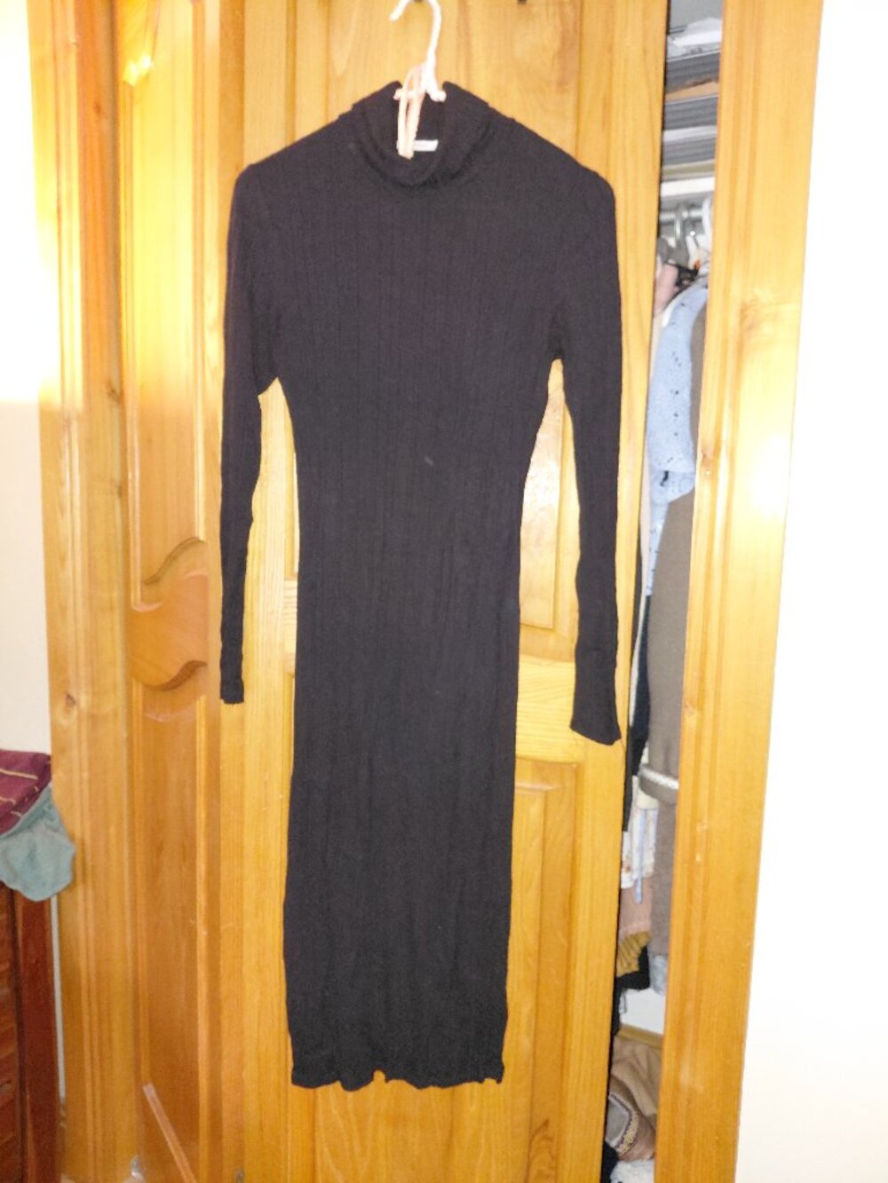 Basic Stretchy Black dress XS